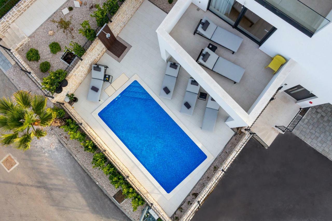 Luxury Apartment La Mer 穆泰尔岛 外观 照片